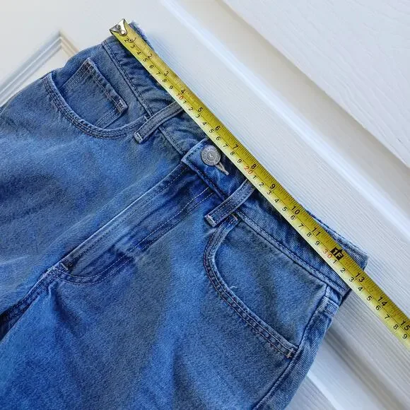 Hollister Ultra High-Rise 90s Short 00 W24 med wash denim jorts cutoff jeans - Picture 9 of 13